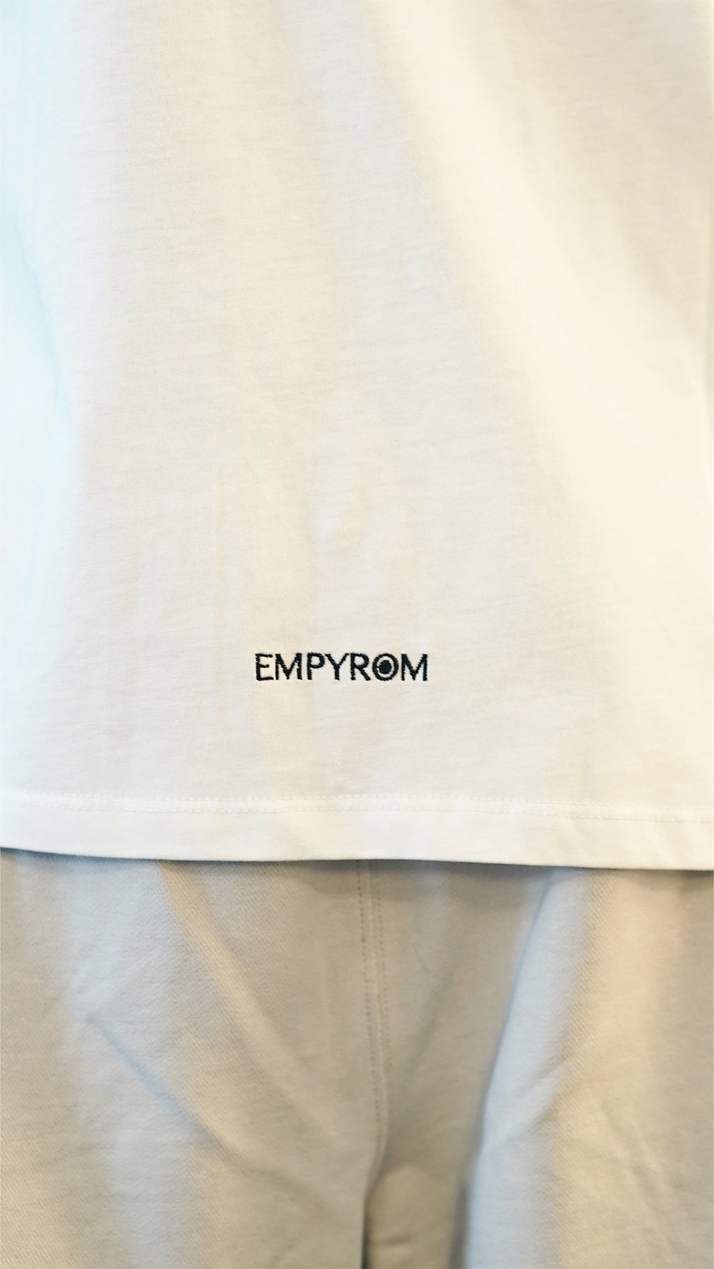 t_shirt_over_TS001