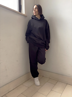 Felpa con cappuccio oversize nera unisex in cotone pesante con cuciture a rovescio Empyrom